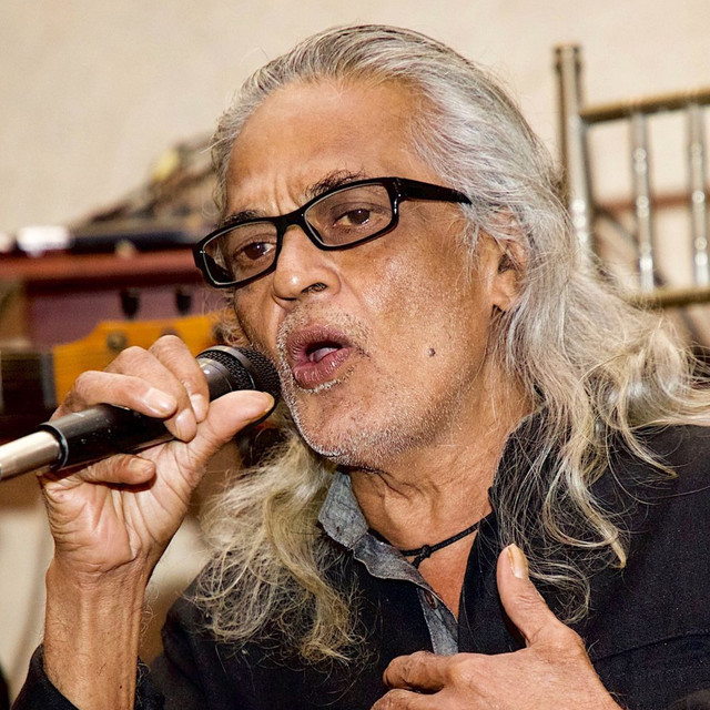 Guru Pata Handawe,senaka,batagoda,senakabatagoda,senaka batagoda,sereenabatagoda,sereena,Sri Lanka,Folk music,Musician,Singing,Percussion,Rock,Reggae,Pop,Versatility,Vocalist,Guitarist